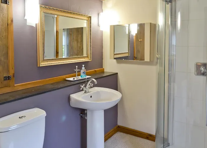 Spring Farm Barn * Grindale