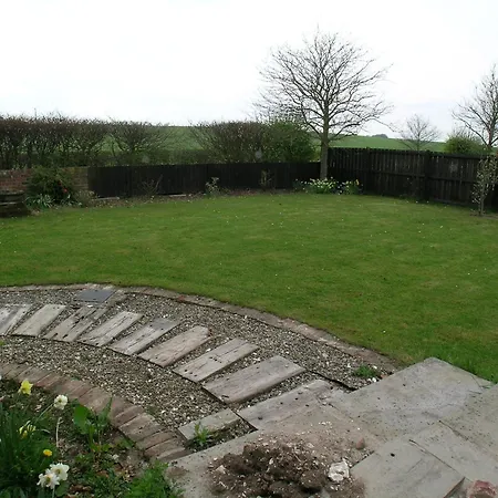 Holiday home Spring Farm Barn Grindale